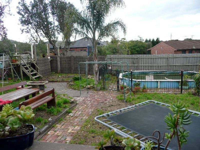 15 Clovelly Parade, Seaford VIC 3198