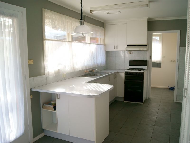 2/153 Austin Road, Seaford VIC 3198