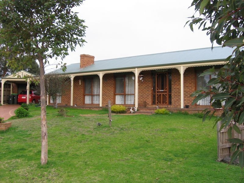 14 Streeton Court, Skye VIC 3977