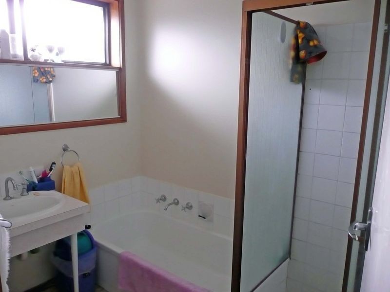 1/23 Embankment Grove, Chelsea VIC 3196