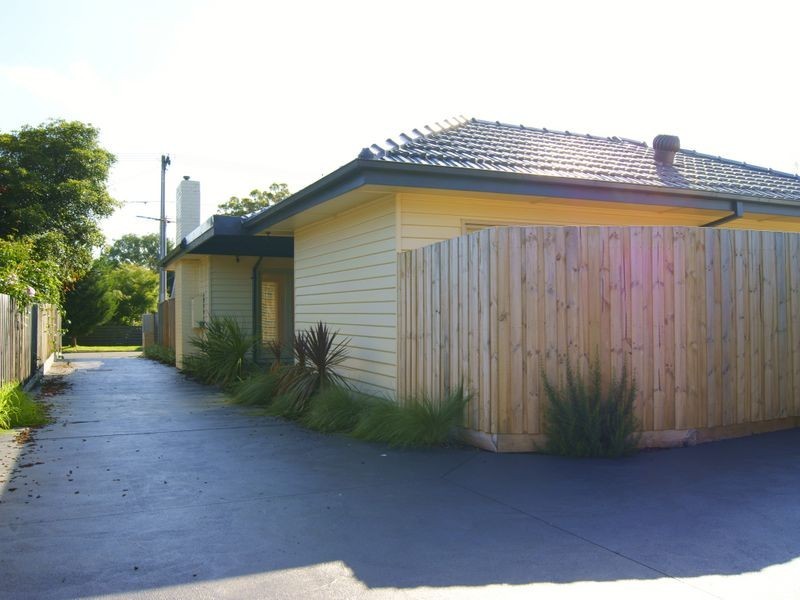 1/8 Scott Street, Seaford VIC 3198