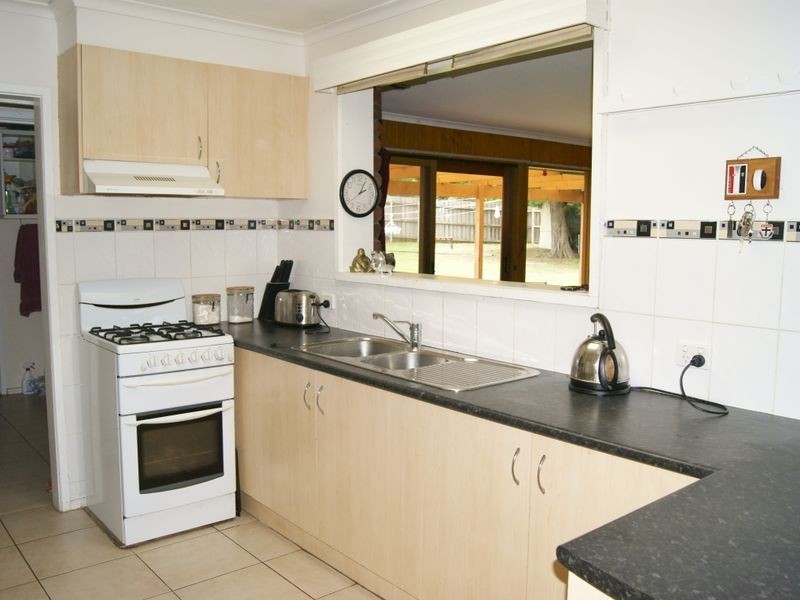 10 Sunny Court, Seaford VIC 3198