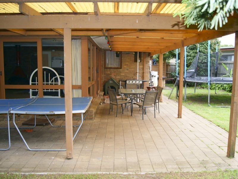 10 Sunny Court, Seaford VIC 3198