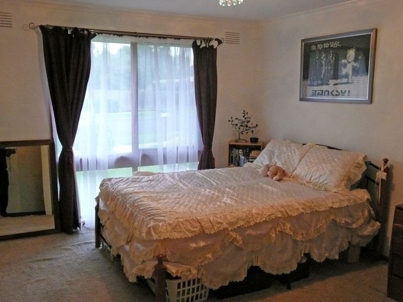 12 Maple Street, Seaford VIC 3198