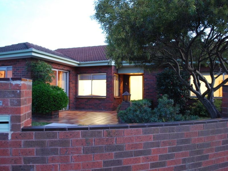 2 Lewellin Grove, Carrum VIC 3197