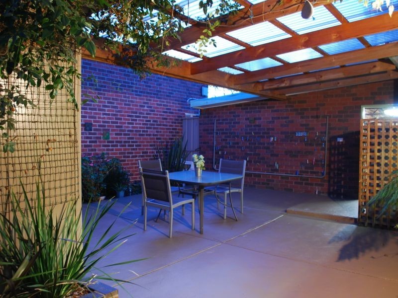 2 Lewellin Grove, Carrum VIC 3197