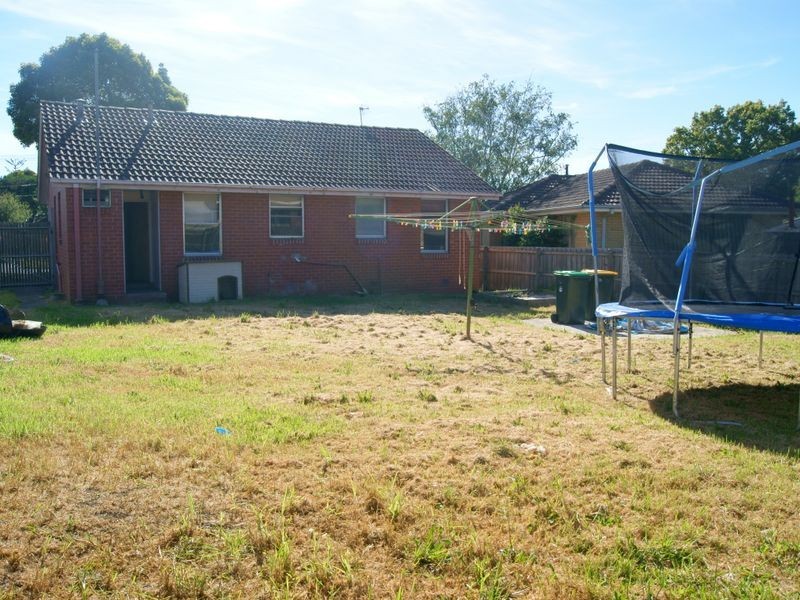 35 Aleppo Crescent, Frankston North VIC 3200