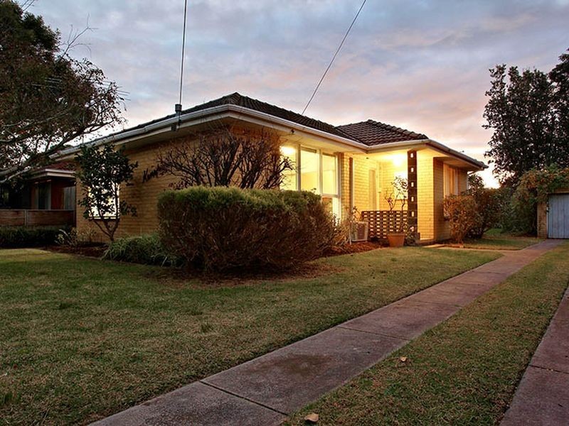 10 Elise Avenue, Seaford VIC 3198