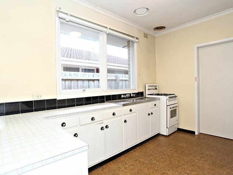 10 Elise Avenue, Seaford VIC 3198