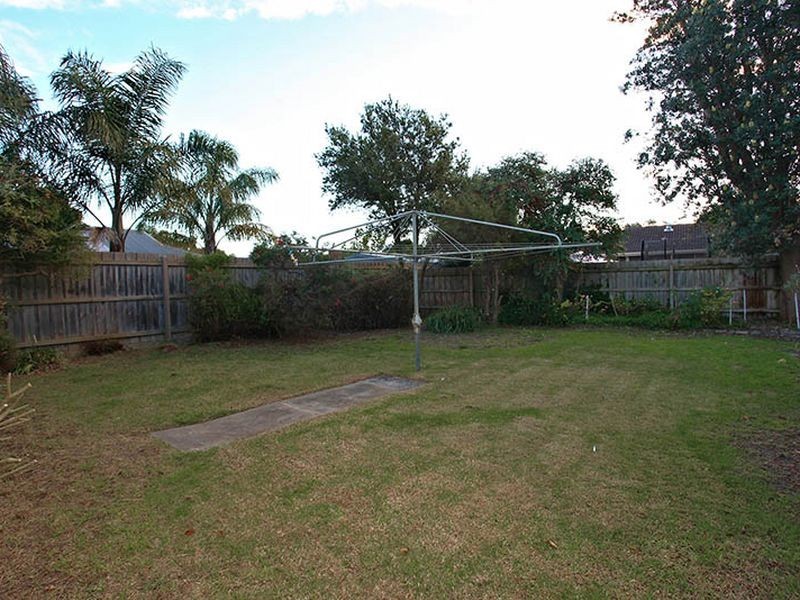 10 Elise Avenue, Seaford VIC 3198