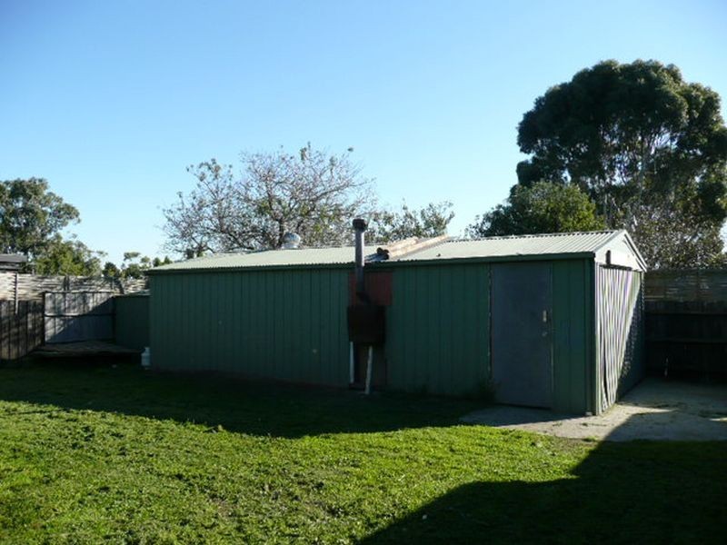 14 Rouse Street, Cranbourne VIC 3977