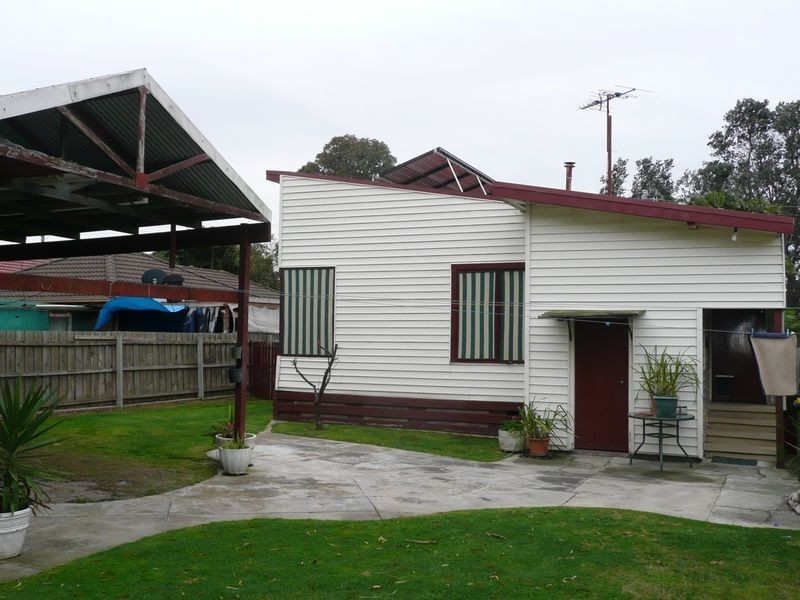 39 Bayside Grove, Seaford VIC 3198