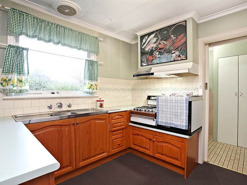 24 Luxton Terrace, Seaford VIC 3198