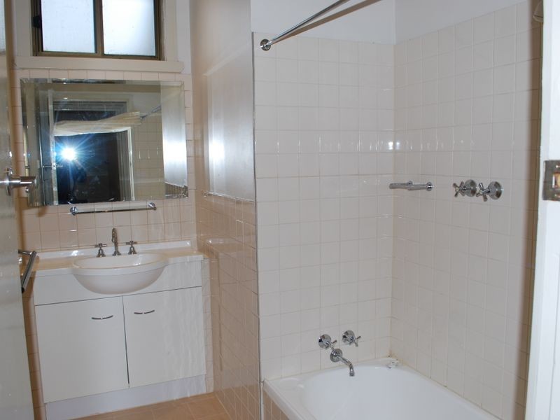 1/2 Wynnstay Road, Seaford VIC 3198