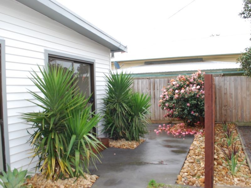 1/2 Wynnstay Road, Seaford VIC 3198