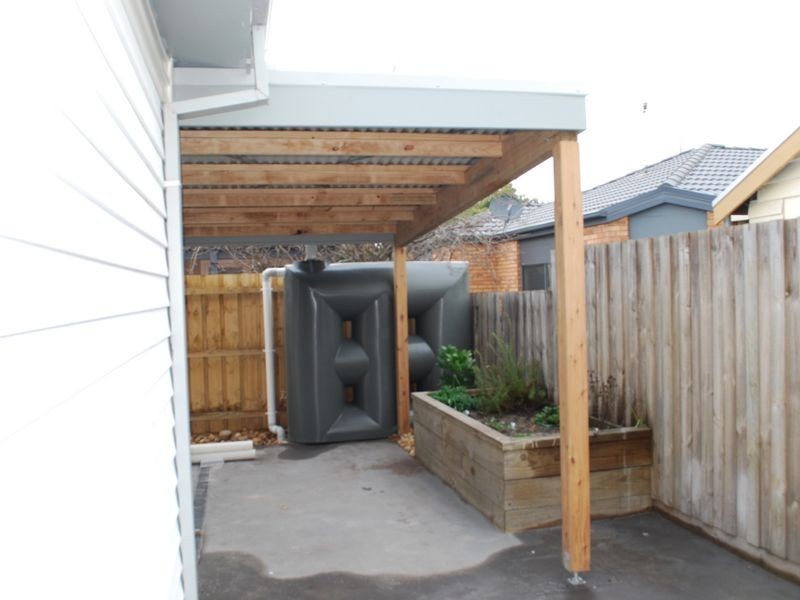 1/2 Wynnstay Road, Seaford VIC 3198