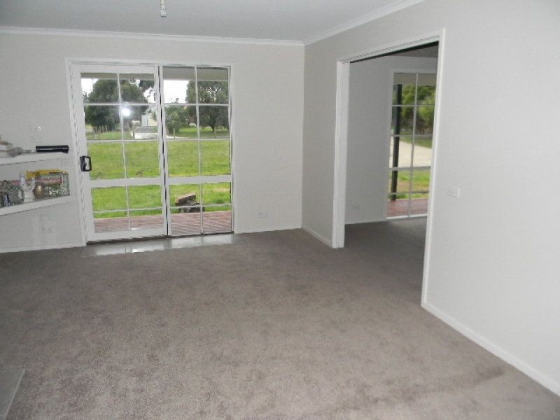 26 Kumala Drive, Somerville VIC 3912