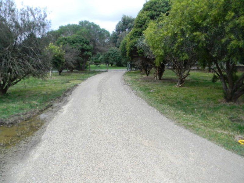 26 Kumala Drive, Somerville VIC 3912