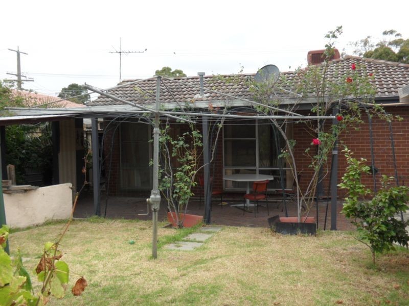 109 Monterey Boulevard, Frankston North VIC 3200