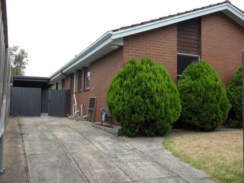 109 Monterey Boulevard, Frankston North VIC 3200