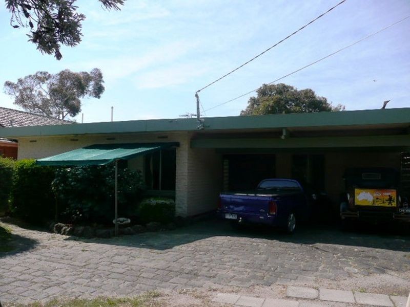 125 Kananook Avenue, Seaford VIC 3198