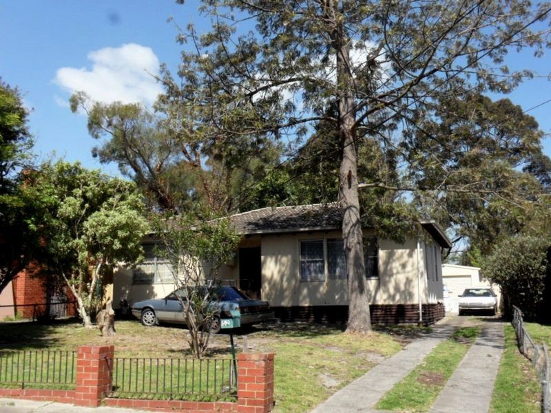 52 Rosemary Crescent, Frankston North VIC 3200