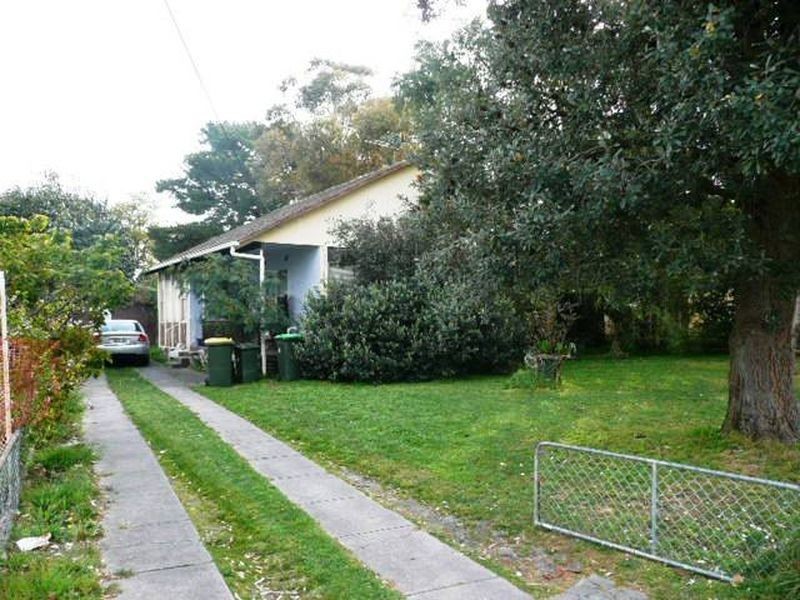 10 Mahogany Crescent, Frankston North VIC 3200
