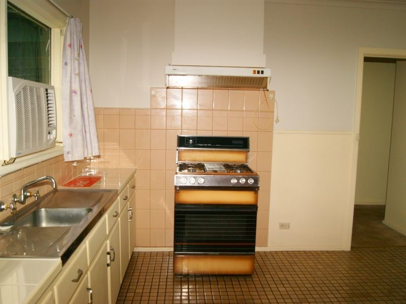 17 Galway Street, Seaford VIC 3198