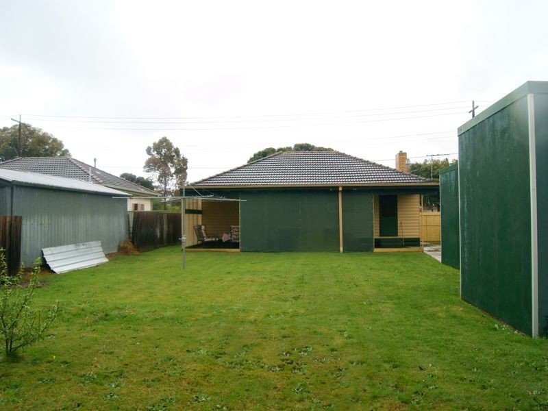17 Galway Street, Seaford VIC 3198