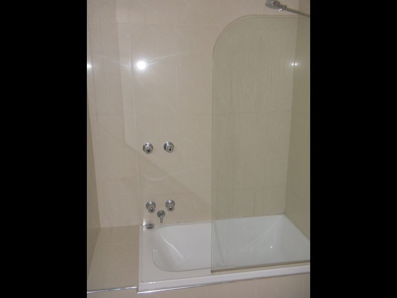 2 107 Dandenong Road East, Frankston VIC 3199