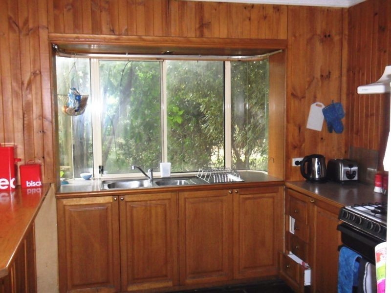 14 Hickory Crescent, Frankston North VIC 3200