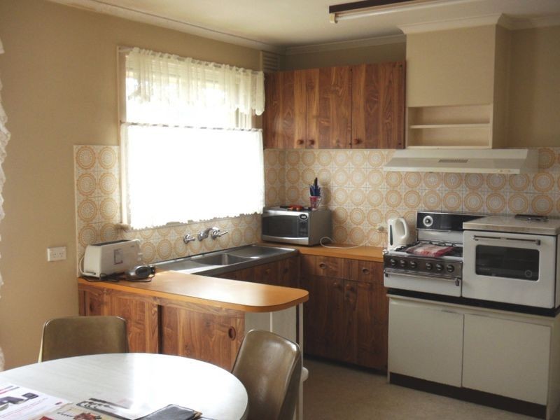 14 Portland Parade, Seaford VIC 3198