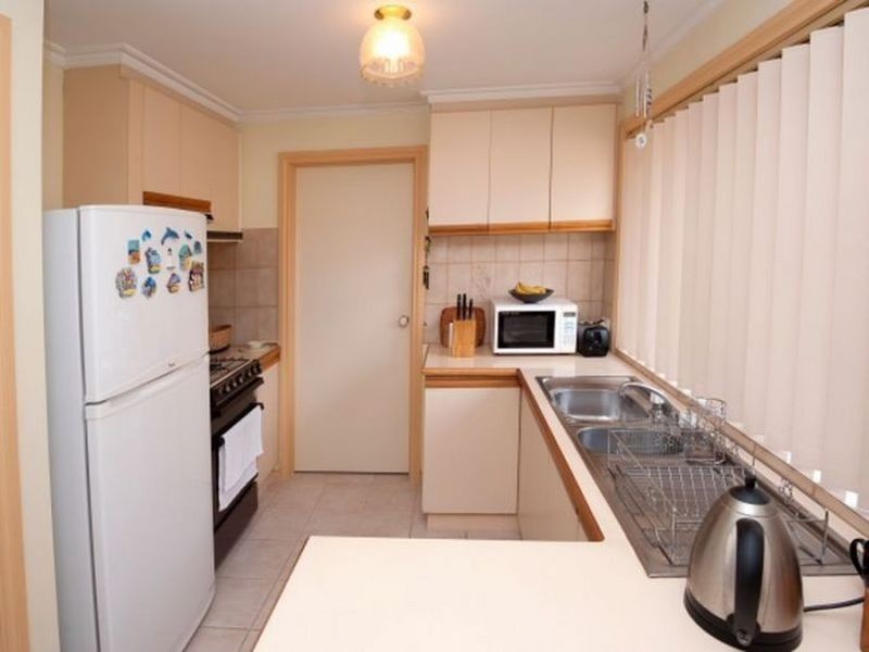 2/40 Hadley Street, Seaford VIC 3198