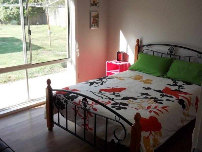 90 Silvertop Crescent, Frankston North VIC 3200