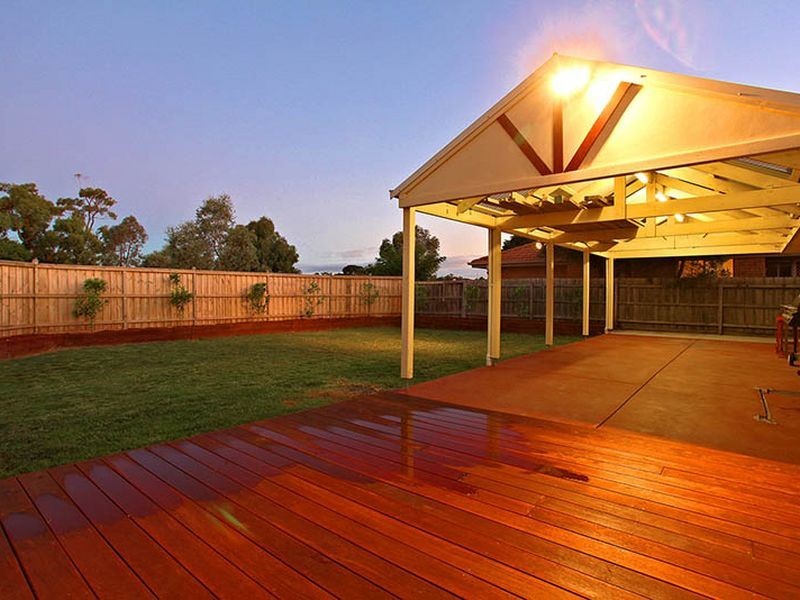 28 Chapman Street, Carrum Downs VIC 3201