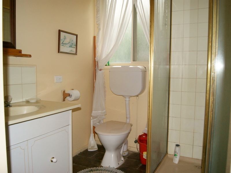 5a Baden Powell Drive, Frankston South VIC 3199