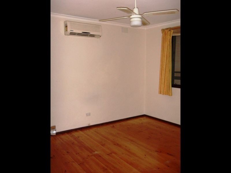 34 Taldra Crescent, Seaford VIC 3198