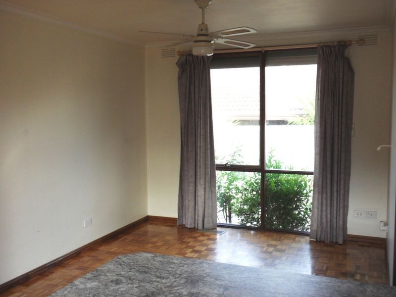 34 Taldra Crescent, Seaford VIC 3198