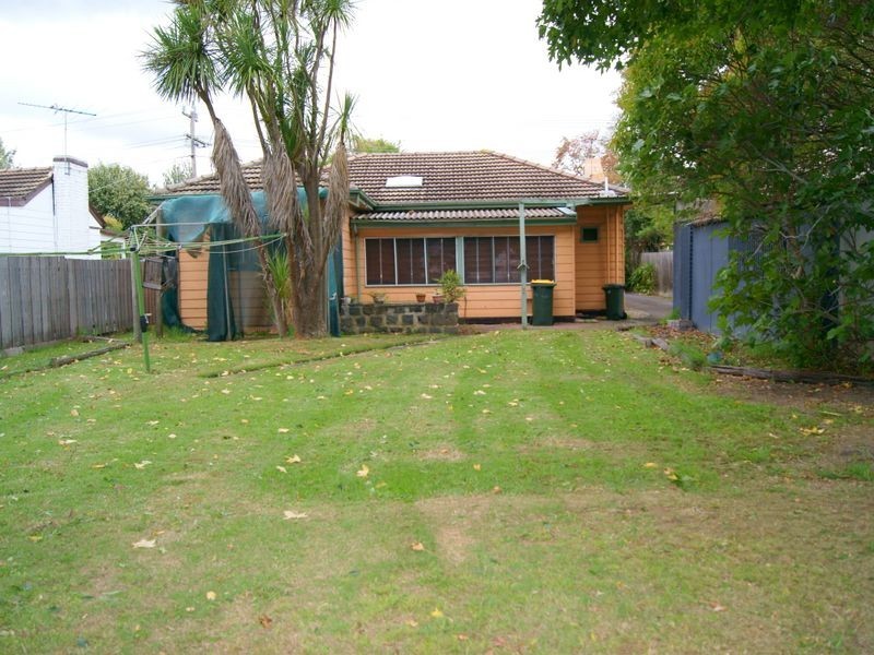 62 Seaford Grove, Seaford VIC 3198