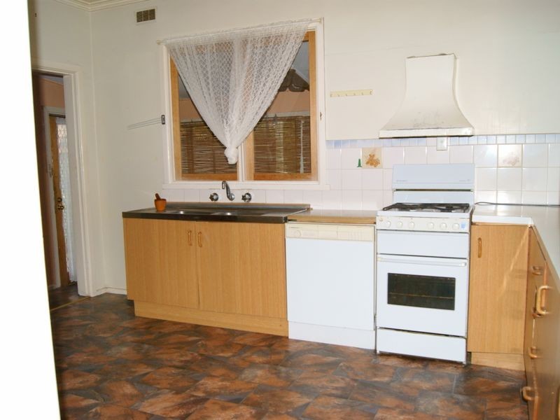 62 Seaford Grove, Seaford VIC 3198