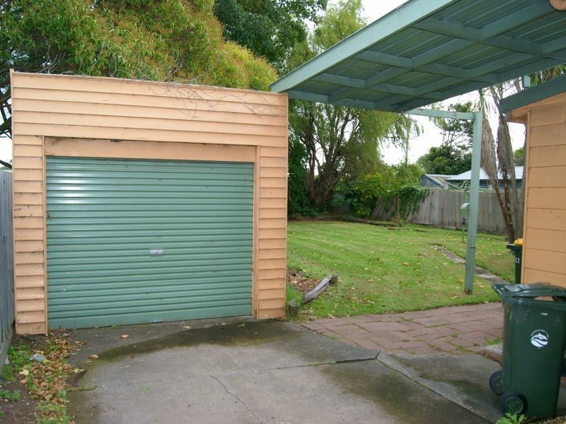 62 Seaford Grove, Seaford VIC 3198