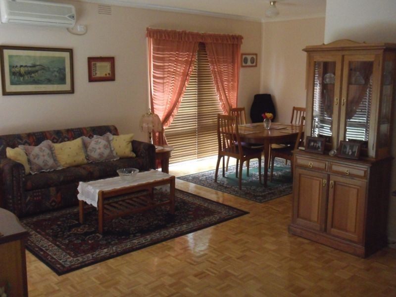 239 Seaford Road, Seaford VIC 3198