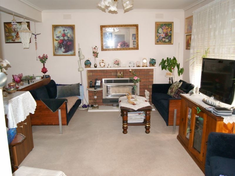 33 Bognor Avenue, Seaford VIC 3198