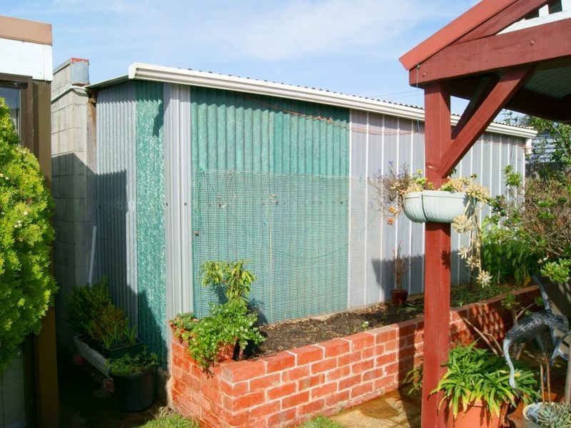 33 Bognor Avenue, Seaford VIC 3198