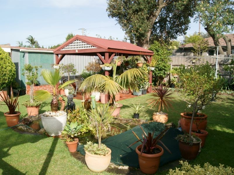 33 Bognor Avenue, Seaford VIC 3198