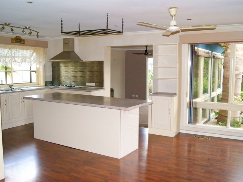80 Brunnings Road, Carrum Downs VIC 3201