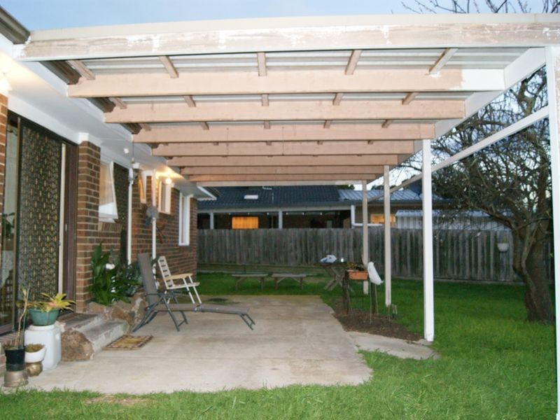 49 Silvertop Crescent, Frankston North VIC 3200