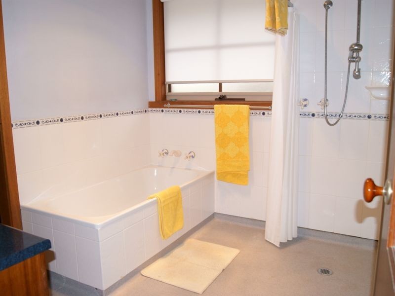 1/113 Rosslyn Avenue, Seaford VIC 3198