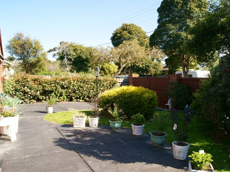 1/113 Rosslyn Avenue, Seaford VIC 3198