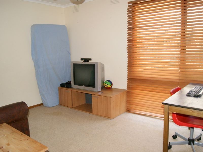 57 Fortescue Avenue, Seaford VIC 3198